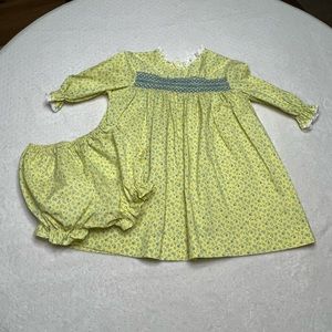 Vintage toddler dress and bloomers NWOT, yellow with tiny blue flowers 4T?